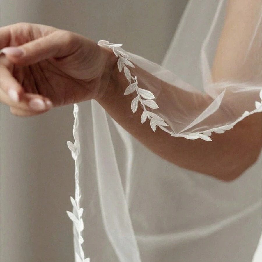 New Long Ivy Leaf Trim Bridal Veil – Molliwater display picture 2