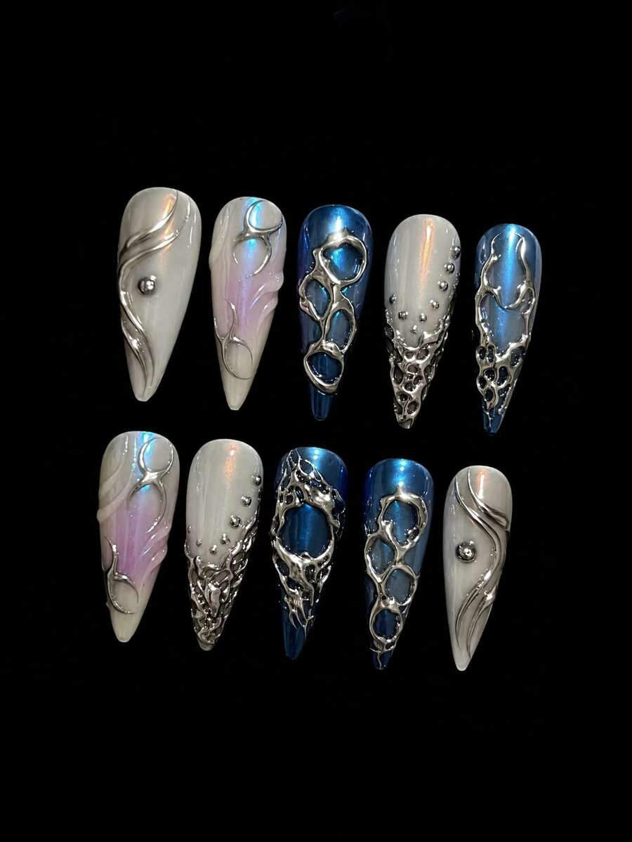 Mercury Rain press-on nails close-up of the chrome finish
