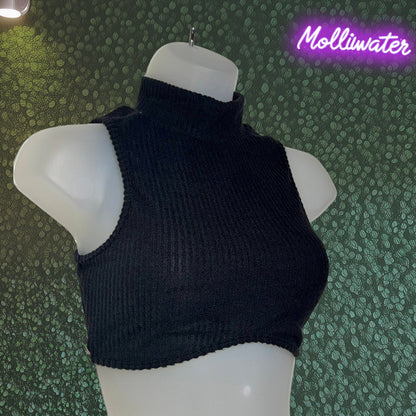Ribbed Curve High Neck Crop Top