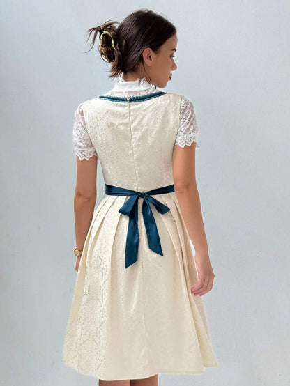 Dirndl dress front view