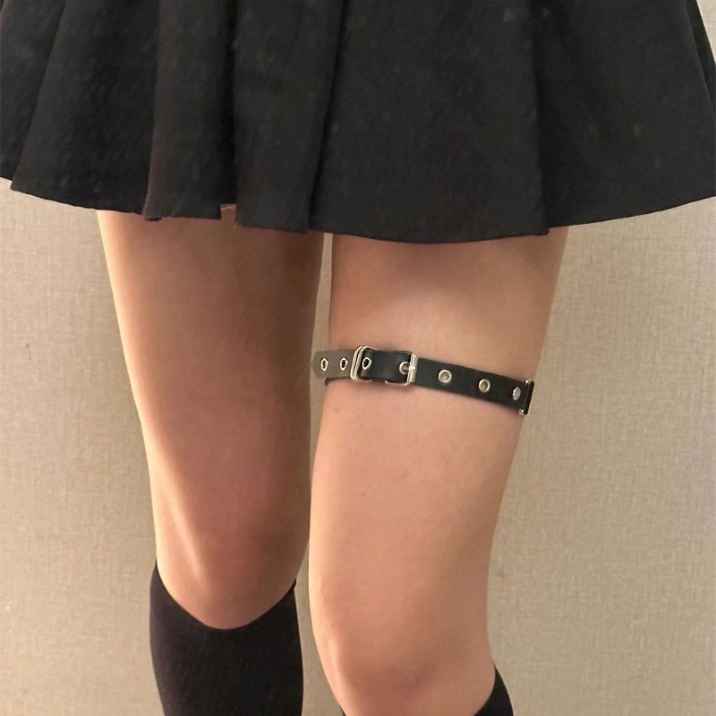 Bad Influence Buckle Thigh Garter buckle