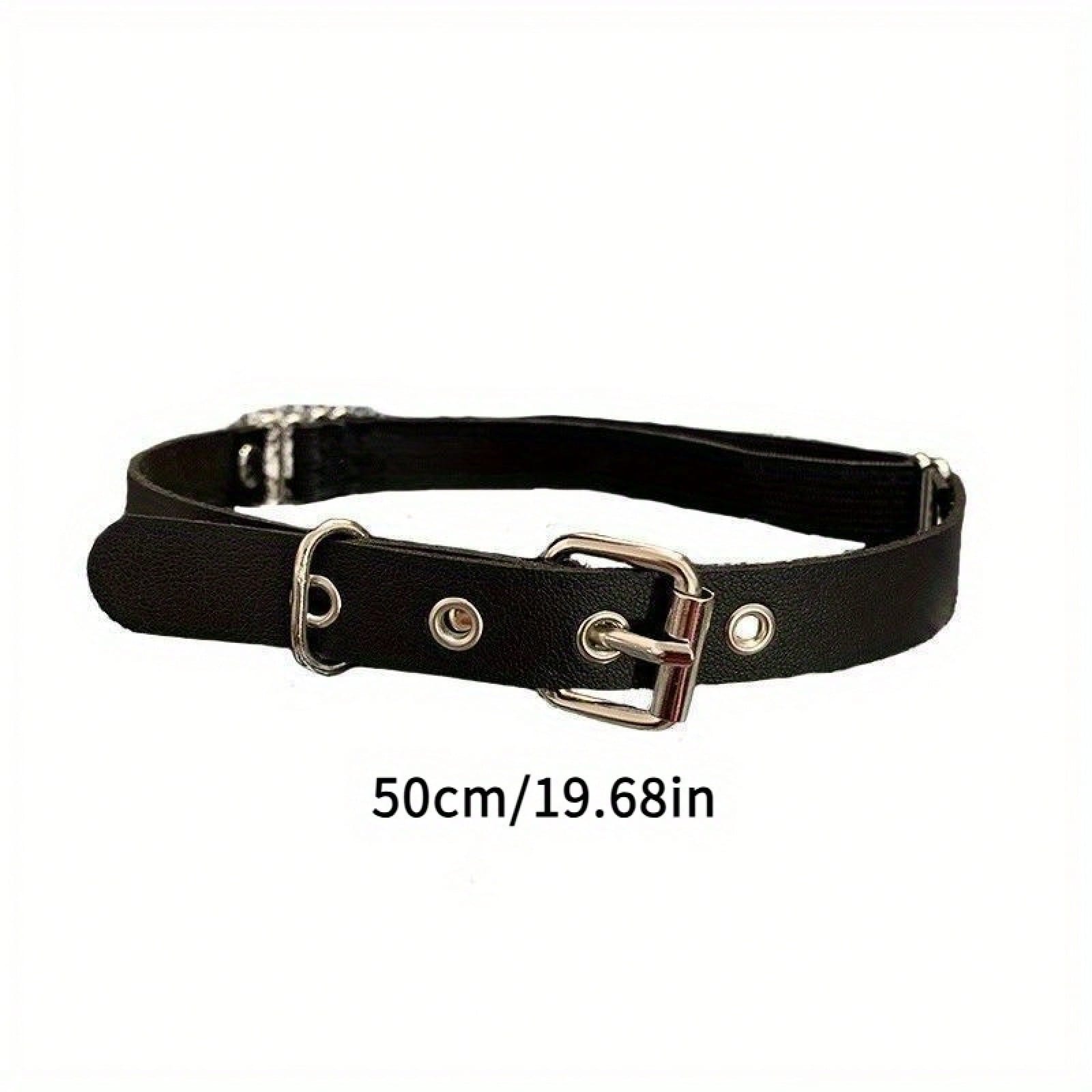 Bad Influence Buckle Thigh Garter detail