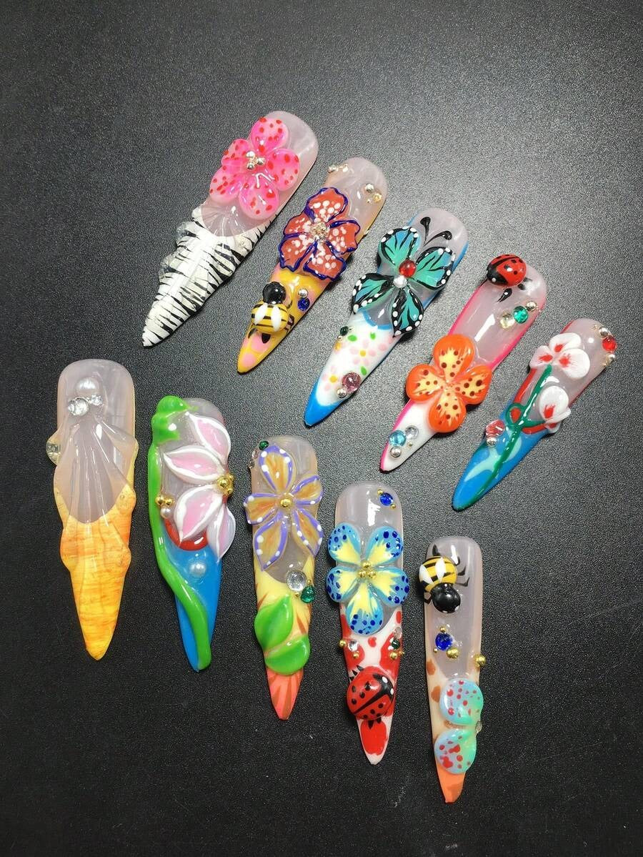 Garden Party press-on nails 3D flower and bug detail