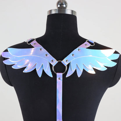 Wing detail on the shoulder straps