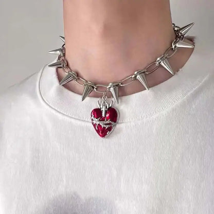 Choker on model