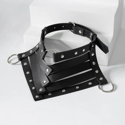 Buckle closure detail