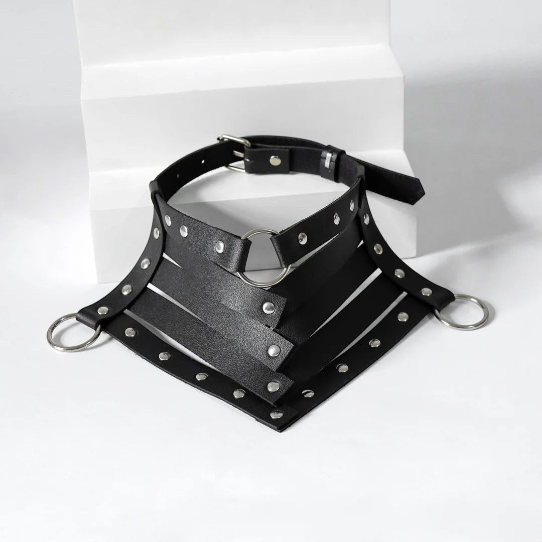 Riveted vegan leather collar detail