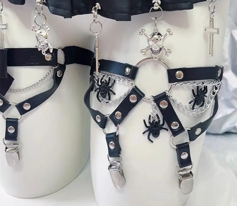Thigh garter with spider charms, O-ring and silver chain drape, worn