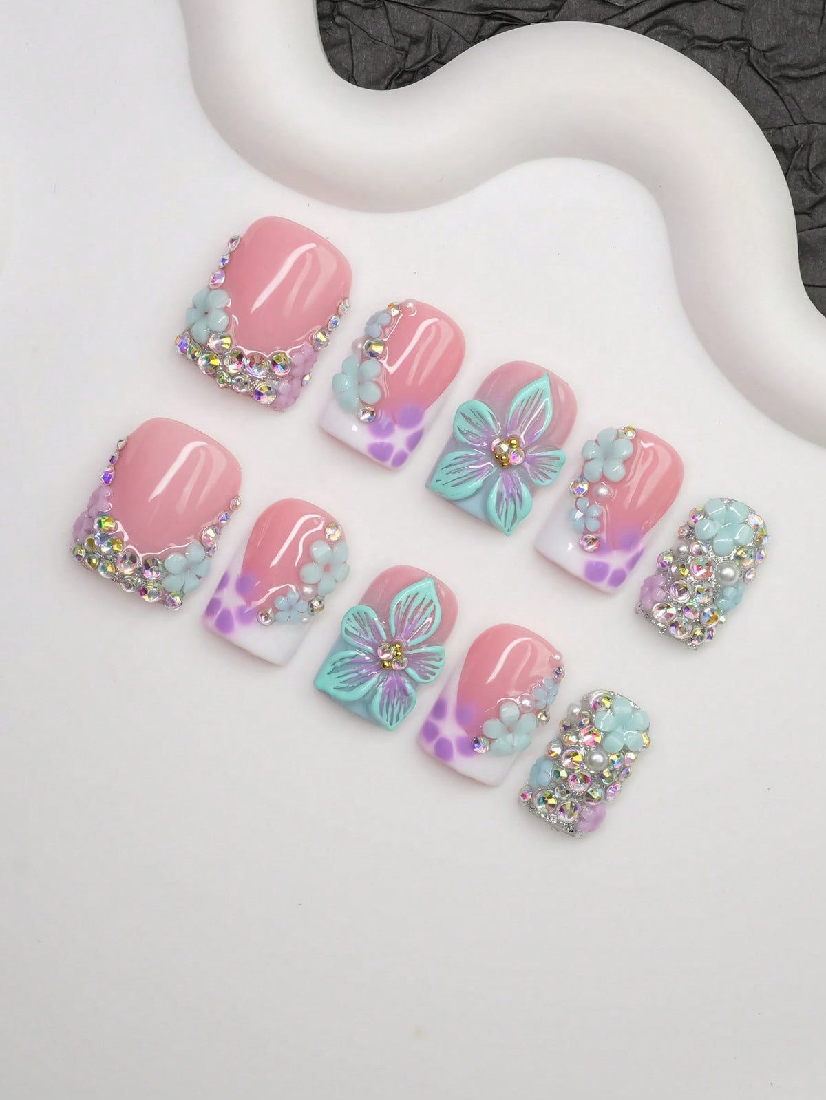 Hydrangea Haze press on nails with 3D flowers and crystals