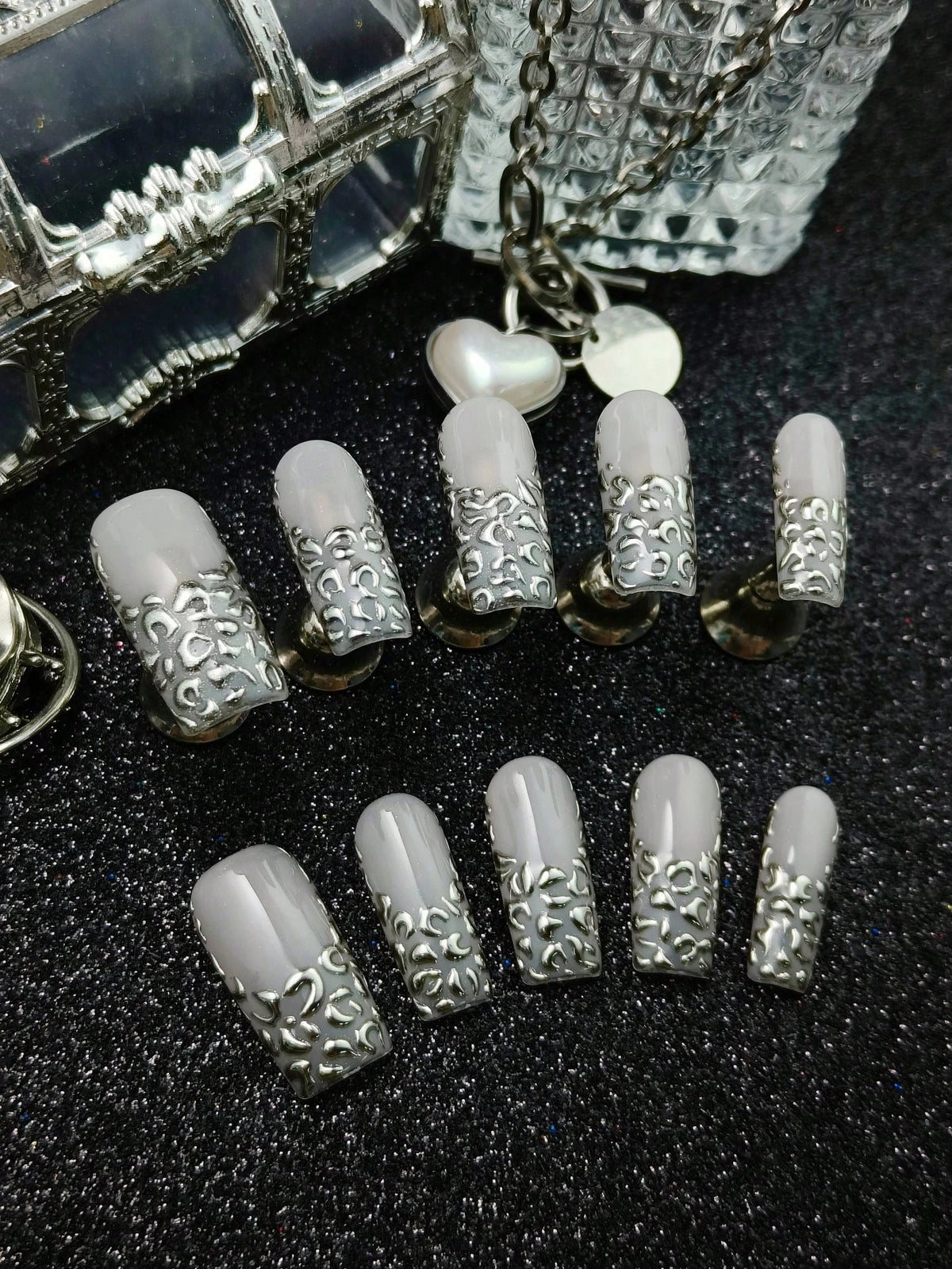 Full set of ten Liquid Leopard press on nails